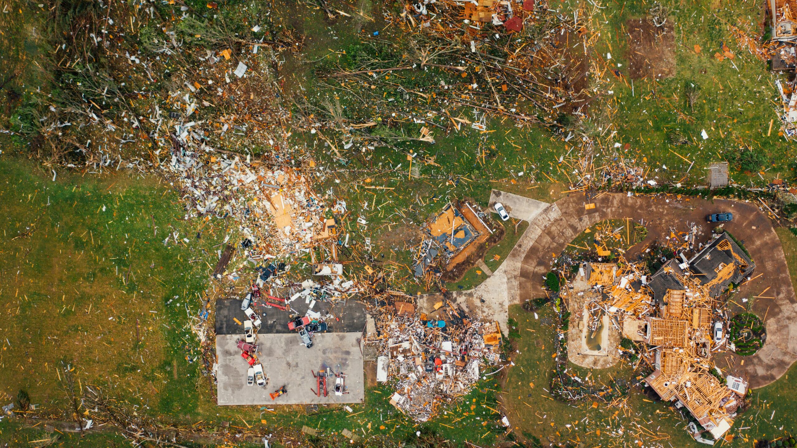 pexels-kelly-4170428 Storm Damage House Michigan